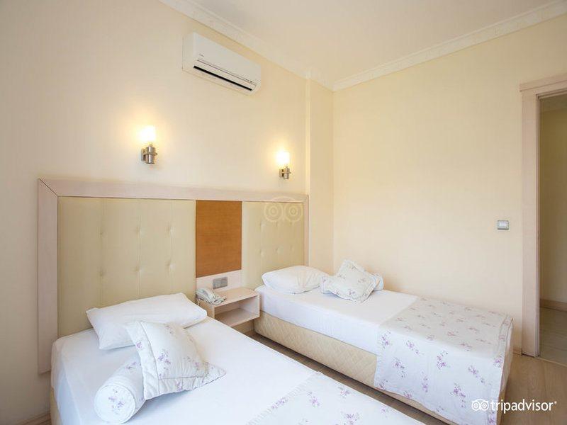 Club Anastasia - Family Hotel Marmaris Exterior photo